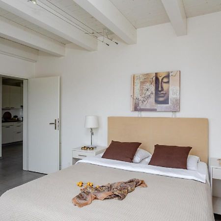 Swiss Star District 11 - Self Check-In Apartment Цюрих Екстериор снимка